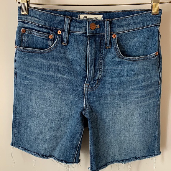 Madewell Pants - Madewell High Rise Mid Length Denim Shorts in Erwin Wash size 25